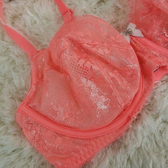 Victoria's Secret Body By Victoria Unlined Demi Bra Pink Foil 34D - Picture 3 of 5